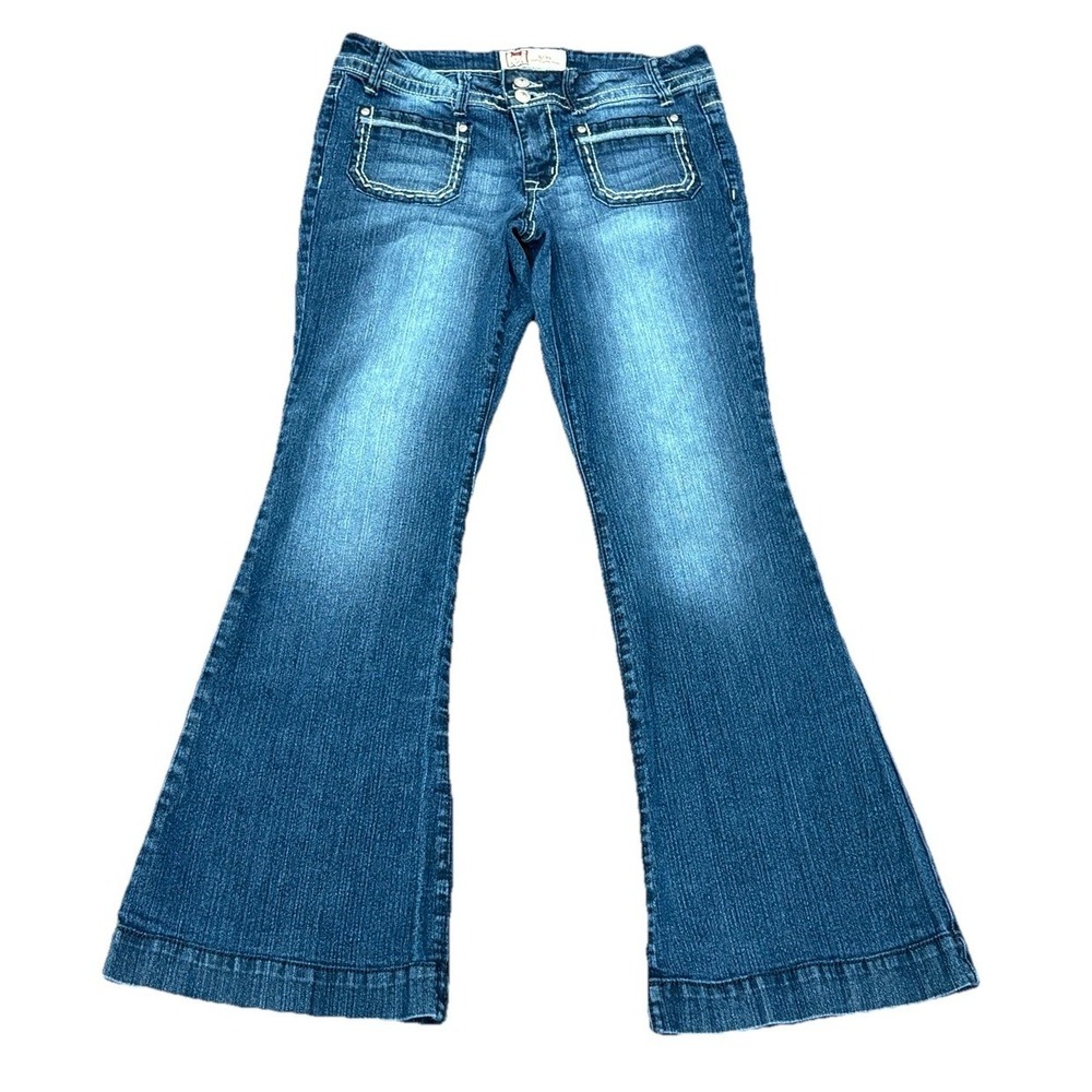 LEI Ashley Low Rise Super Flare Boot Cut Jeans Size 13 Thick Stitch Denim Retro